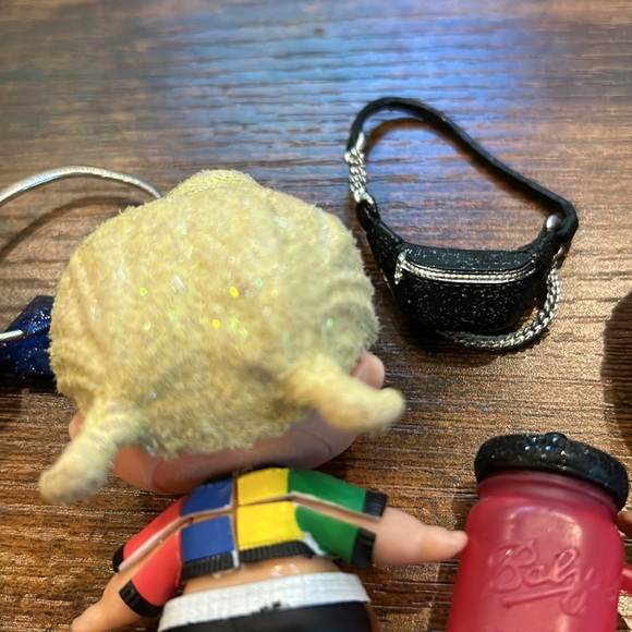 Lol Surprise set bundle of 6 dolls with clothes, cups and accessories doll lot - Picture 14 of 16